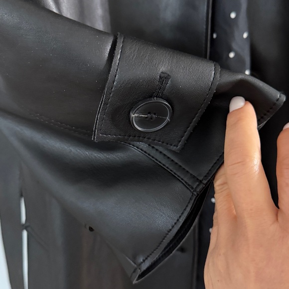 Black Long Trench Coat - Picture 6 of 7